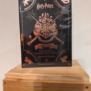 Harry Potter Perfume Gift Set - Black and Gold Warner Bros. by Miniso